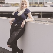 Logo/Portrait: Fotograf Jessica Pudlik Logo/Portrait: Fotograf Jessica Pudlik