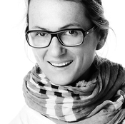 Logo/Portrait: Freie Fotografin KLAUDIA TOT Logo/Portrait: Freie Fotografin KLAUDIA TOT