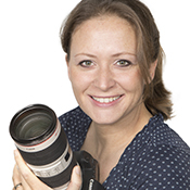 Logo/Portrait: Fotograf Claudia Doenitz