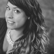 Logo/Portrait: Fotograf Sparks Photography Logo/Portrait: Fotograf Sparks Photography