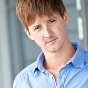 Logo/Portrait: Fotograf Jürgen Jeibmann Logo/Portrait: Fotograf Jürgen Jeibmann