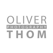 Logo/Portrait: Fotograf Oliver Thom