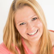 Logo/Portrait: Fotografin Birte Wührmann Fotografie Logo/Portrait: Fotografin Birte Wührmann Fotografie