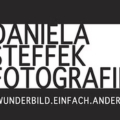 Logo/Portrait: Fotograf Daniela Steffek