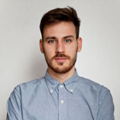 Logo/Portrait: Fotograf Jonas Götz Logo/Portrait: Fotograf Jonas Götz