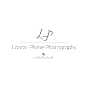 Logo/Portrait: Freie Fotografin Laura-Philine Koch