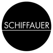 Logo/Portrait: Fotograf Sven Schiffauer Logo/Portrait: Fotograf Sven Schiffauer