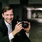Logo/Portrait: Fotograf Moises Schuch Photography Logo/Portrait: Fotograf Moises Schuch Photography
