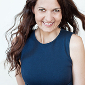 Logo/Portrait: Fotograf Theresia Pauls Logo/Portrait: Fotograf Theresia Pauls