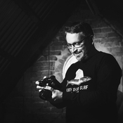 Logo/Portrait: Fotograf Erik Schlicksbier