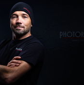 Logo/Portrait: Fotograf Ronny Küttner