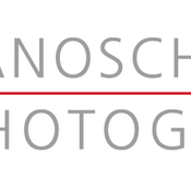 Logo/Portrait: Fotograf Janosch Zepek photography Logo/Portrait: Fotograf Janosch Zepek photography