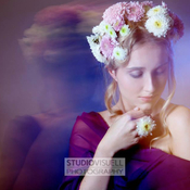 Logo/Portrait: Fotograf studio visuell photography Logo/Portrait: Fotograf studio visuell photography