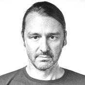 Logo/Portrait: Fotograf Roberto Kressner Logo/Portrait: Fotograf Roberto Kressner