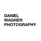 Logo/Portrait: Fotograf Daniel Wagner 