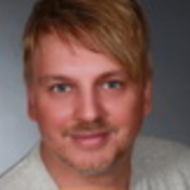 Logo/Portrait: Fotograf Mario Laußmann Logo/Portrait: Fotograf Mario Laußmann