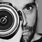 Logo/Portrait: Fotograf Martin Bülow