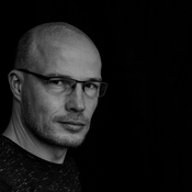 Logo/Portrait: Fotograf HB-Fotograf Logo/Portrait: Fotograf HB-Fotograf