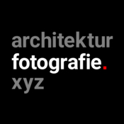 Logo/Portrait: Fotograf Swen Bernitz