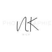 Logo/Portrait: Fotograf Nils Könnecke