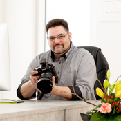 Logo/Portrait: Fotostudio Michael Stehle Fotografie