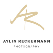 Logo/Portrait: Photography Aylin Reckermann Logo/Portrait: Photography Aylin Reckermann
