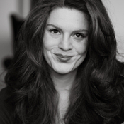 Logo/Portrait: Freie Fotografin Jacqueline Geng