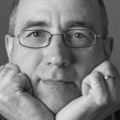 Logo/Portrait: Fotograf Thomas Ernst Logo/Portrait: Fotograf Thomas Ernst