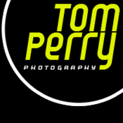 Logo/Portrait: Photography www.tom-perry.de