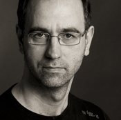 Logo/Portrait: Fotograf Thomas Ernst Logo/Portrait: Fotograf Thomas Ernst