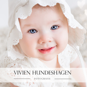 Logo/Portrait: Fotograf Vivien Hundeshagen