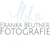 Logo/Portrait: Fotograf Franka Beutner Fotografie Logo/Portrait: Fotograf Franka Beutner Fotografie