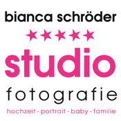 Logo/Portrait: Fotograf Fotostudio Schröder Logo/Portrait: Fotograf Fotostudio Schröder