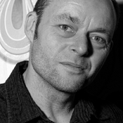 Logo/Portrait: Fotograf Harald Lutke Logo/Portrait: Fotograf Harald Lutke
