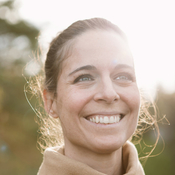 Logo/Portrait: Freie Fotografin Julia Blank Logo/Portrait: Freie Fotografin Julia Blank