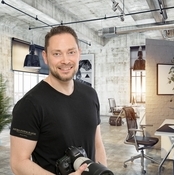 Logo/Portrait: Freier Fotograf Debo-Fotografie Lübeck Logo/Portrait: Freier Fotograf Debo-Fotografie Lübeck