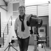 Logo/Portrait: Fotograf Burkhard Henrichs Logo/Portrait: Fotograf Burkhard Henrichs