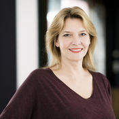 Logo/Portrait: Fotografin Angelika Zinzow Logo/Portrait: Fotografin Angelika Zinzow
