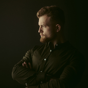 Logo/Portrait: Fotograf Pascal Röttger Logo/Portrait: Fotograf Pascal Röttger